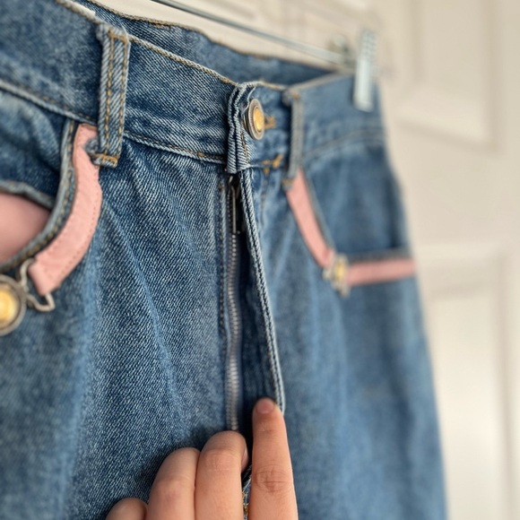 Vintage Cache High Waisted Blue Jeans with Pink Leather Accents 6 - Picture 8 of 16